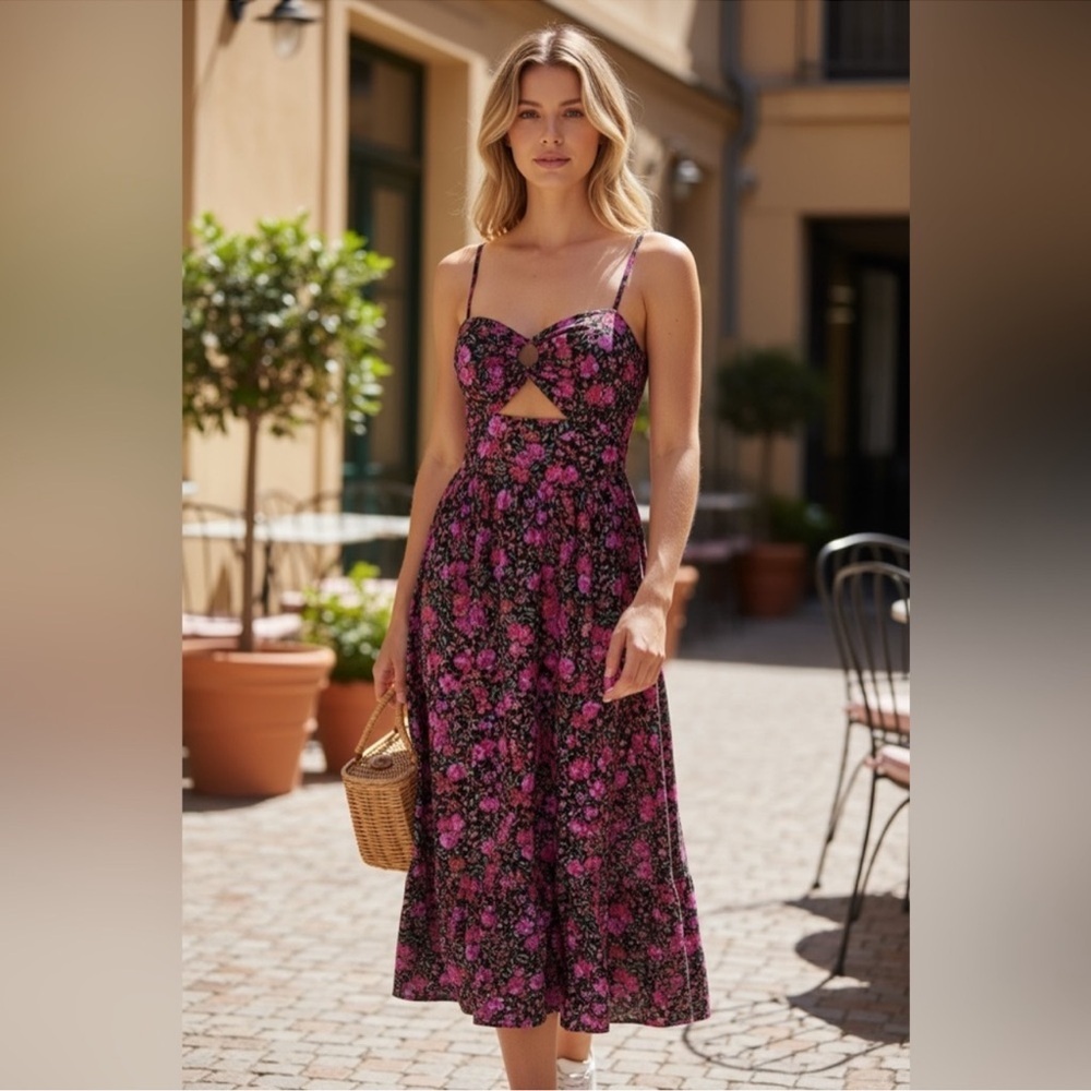 Fore Floral Tiered Boho Maxi Dress Cut Out medium Cotton Bohemian cottage core